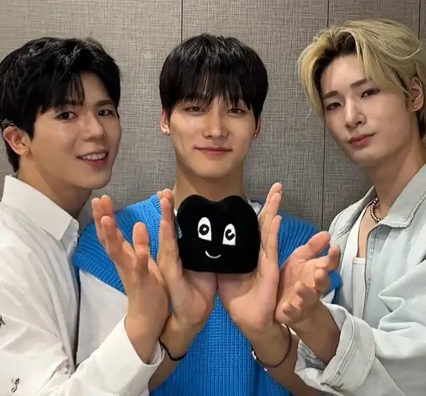 Happy Bean x Big Ocean  Limited Edition Doll Keychain with Photocard