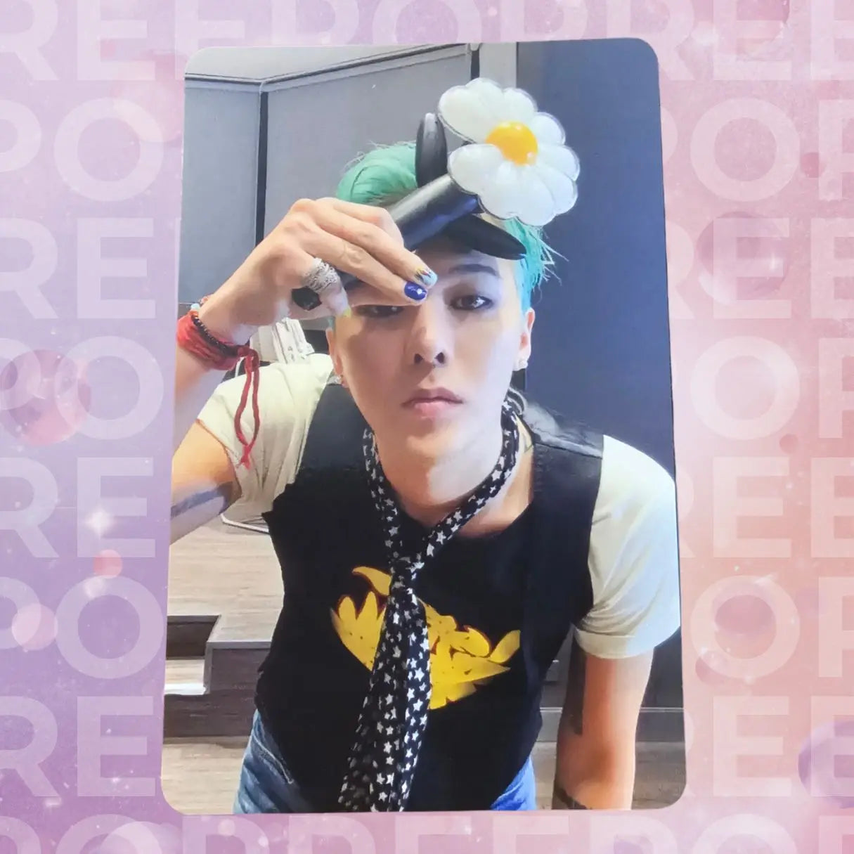G-Dragon Official Lightstick Photocard