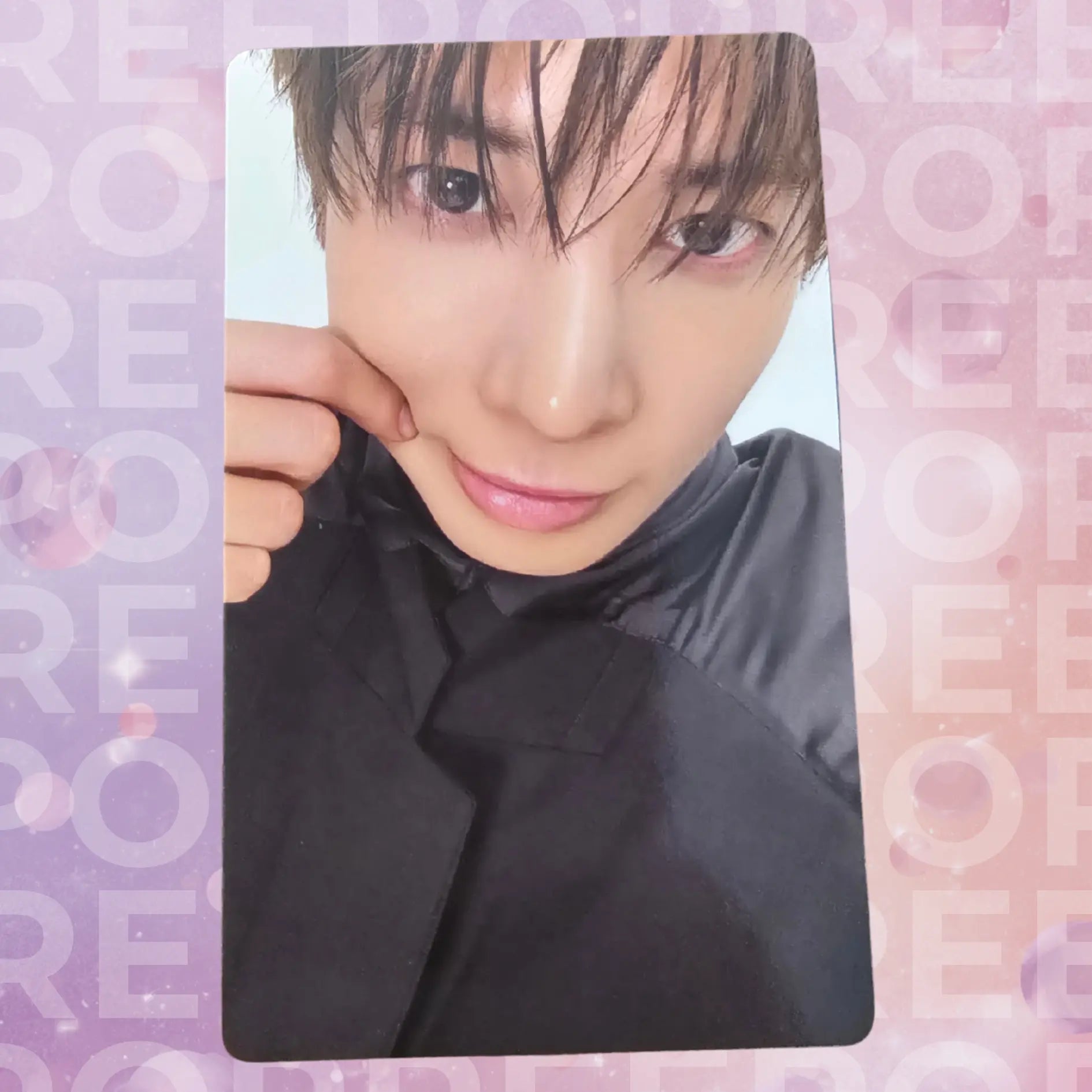 TXT '7th Year: A Moment of Stillness in the Thorns' Weverse Pre-order Benefit Photocard - Taehyun